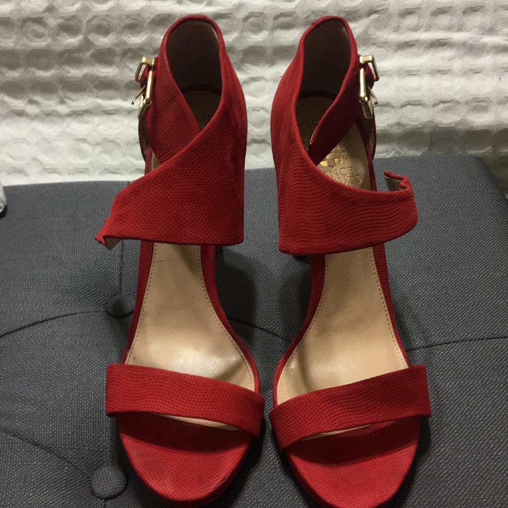 Red hot heels